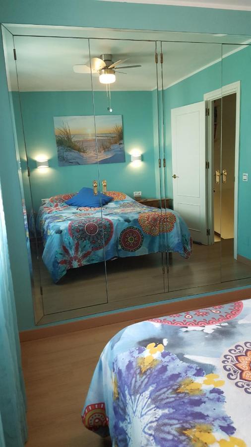 Semi-Detached Adosado Con Encanto -130 M2 - Wifi 600 Mb - Piscina Comunitaria - Patio Privado Torremolinos Exterior photo